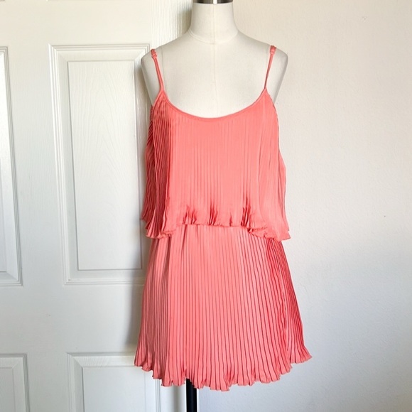 NWT Superdown Tawnie Cami Dress - Picture 2 of 8